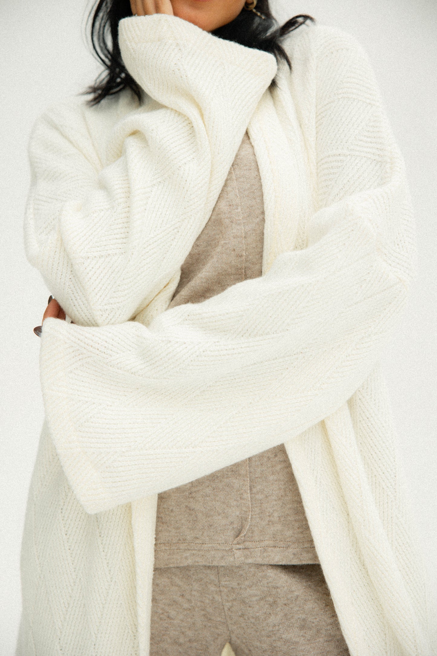 Knitted Lined Kimono In Off-white