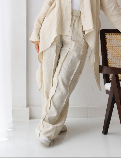 Unfinished pant in creamy