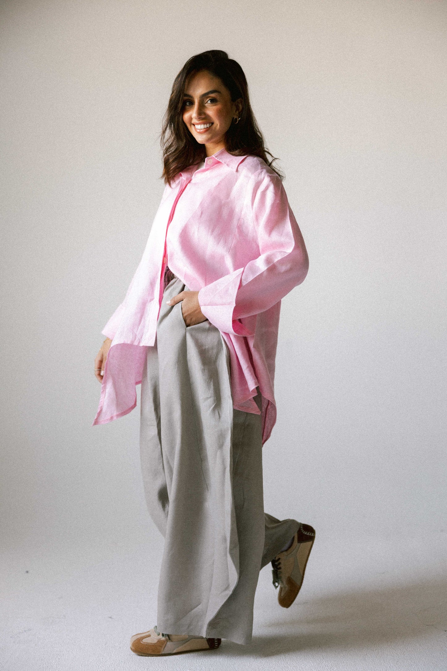 Curved pant in griesh