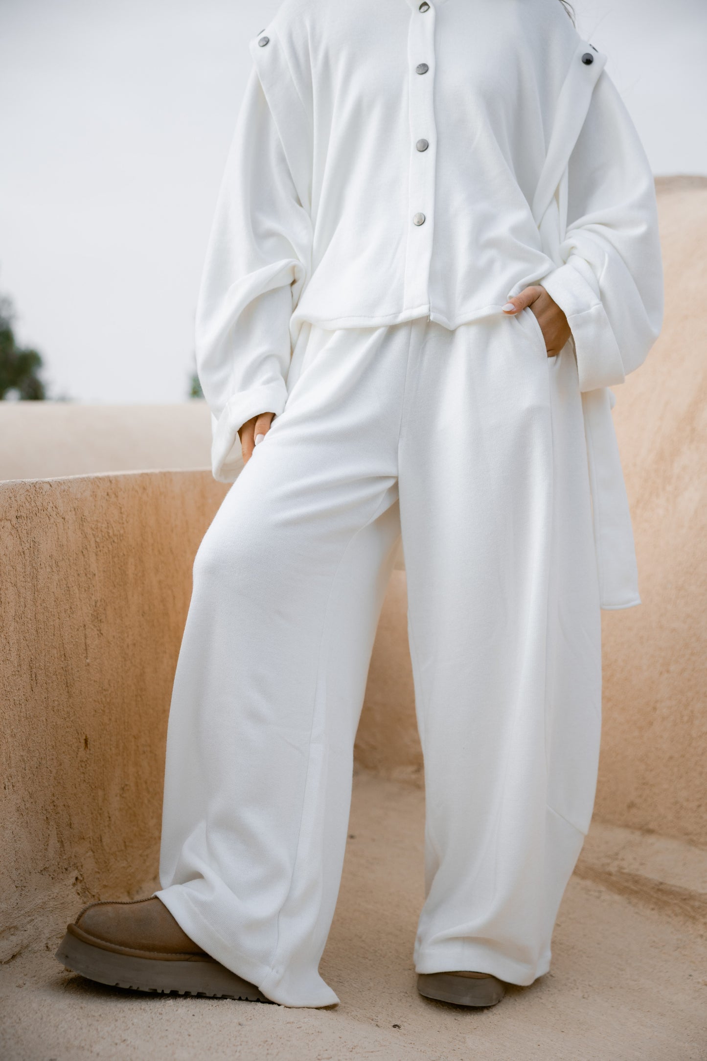 Njoom Wool Set In Off-white