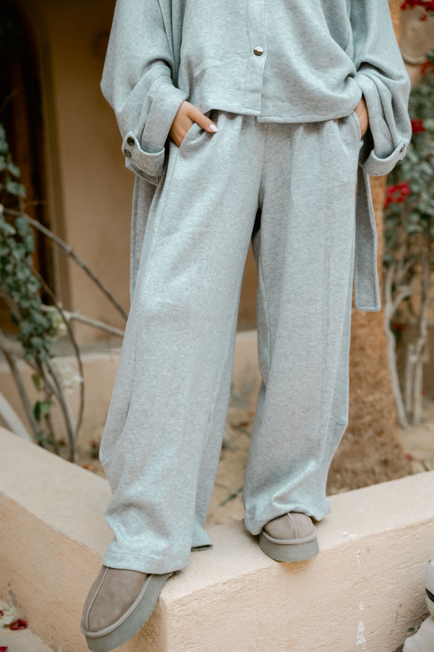 Njoom Wool Set In Grey